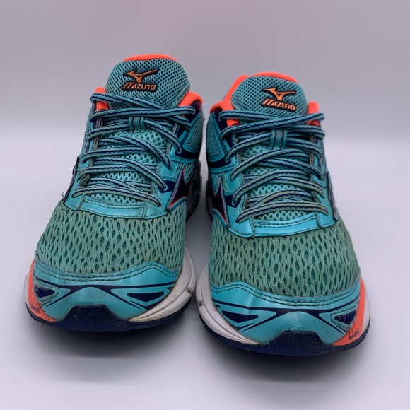 Mizuno wave inspire 13 - Picture 2 of 8